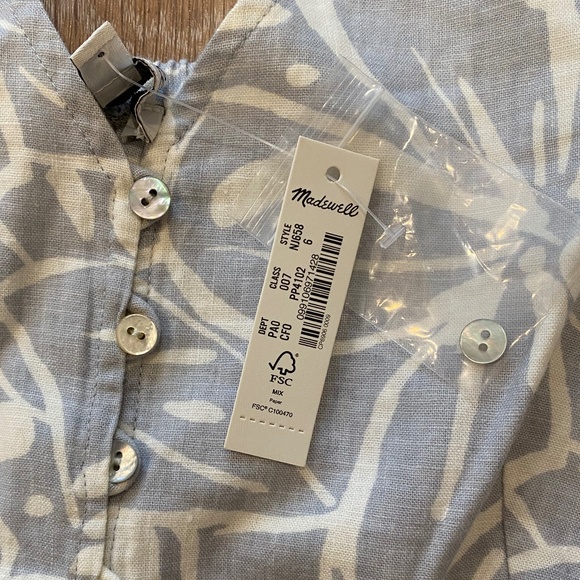 Madewell Button Down Cropped Tank Top - Picture 2 of 4